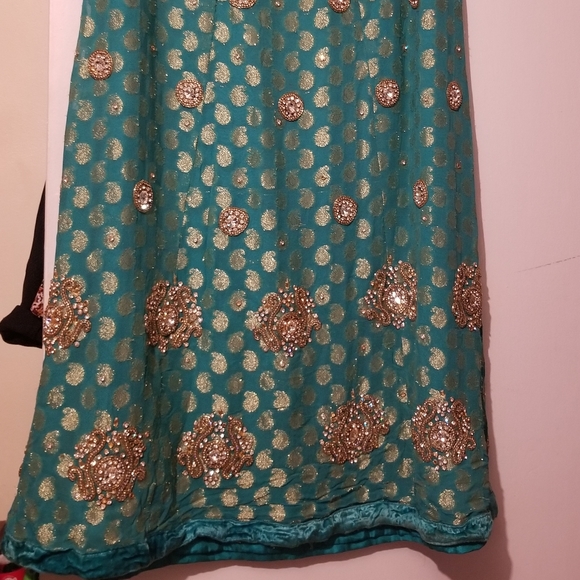 3 PIECE INDIAN OUTFIT - Picture 11 of 15